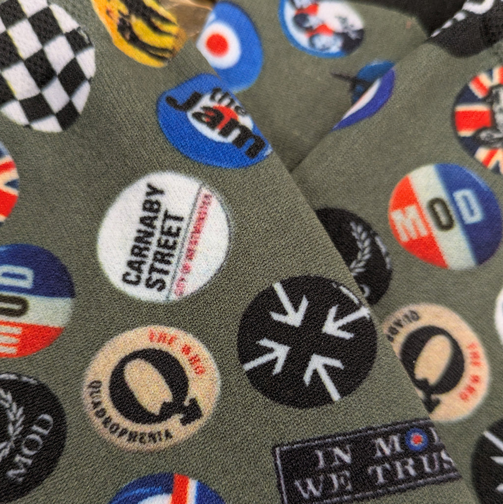 Mod Revival Pin Badge Socks — Khaki