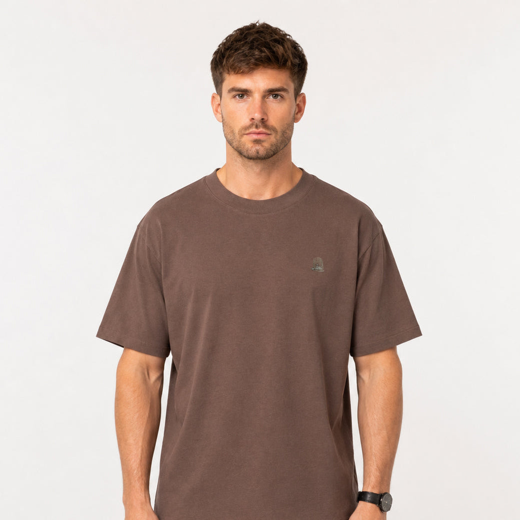 Sauce & Brown Dune oversized T-shirt in mocha – front studio view